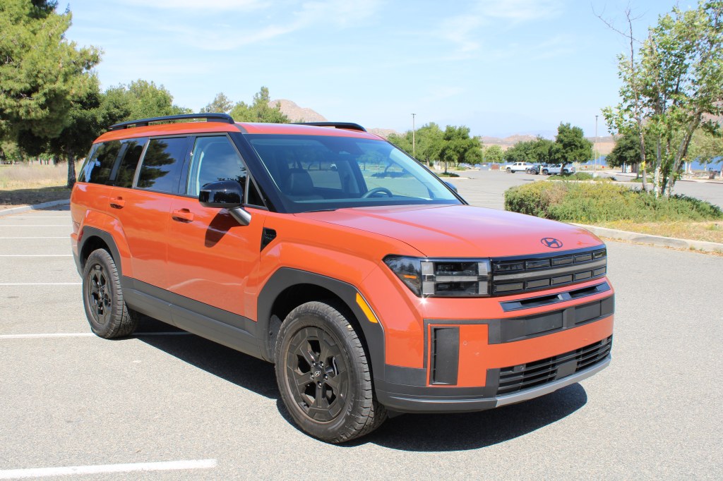 The 2025 Hyundai Santa Fe XRT Is Just&nbsp;Right