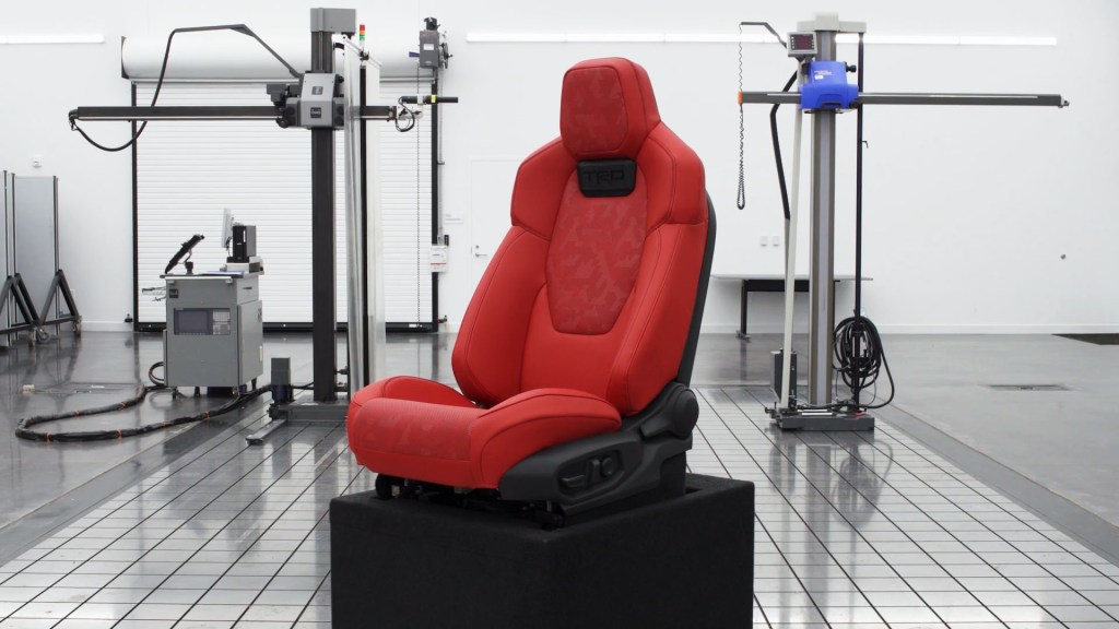 The Tacoma TRD Pro’s Fancy IsoDynamic Sport Seats Have Owners Split On Their&nbsp;Usefulness